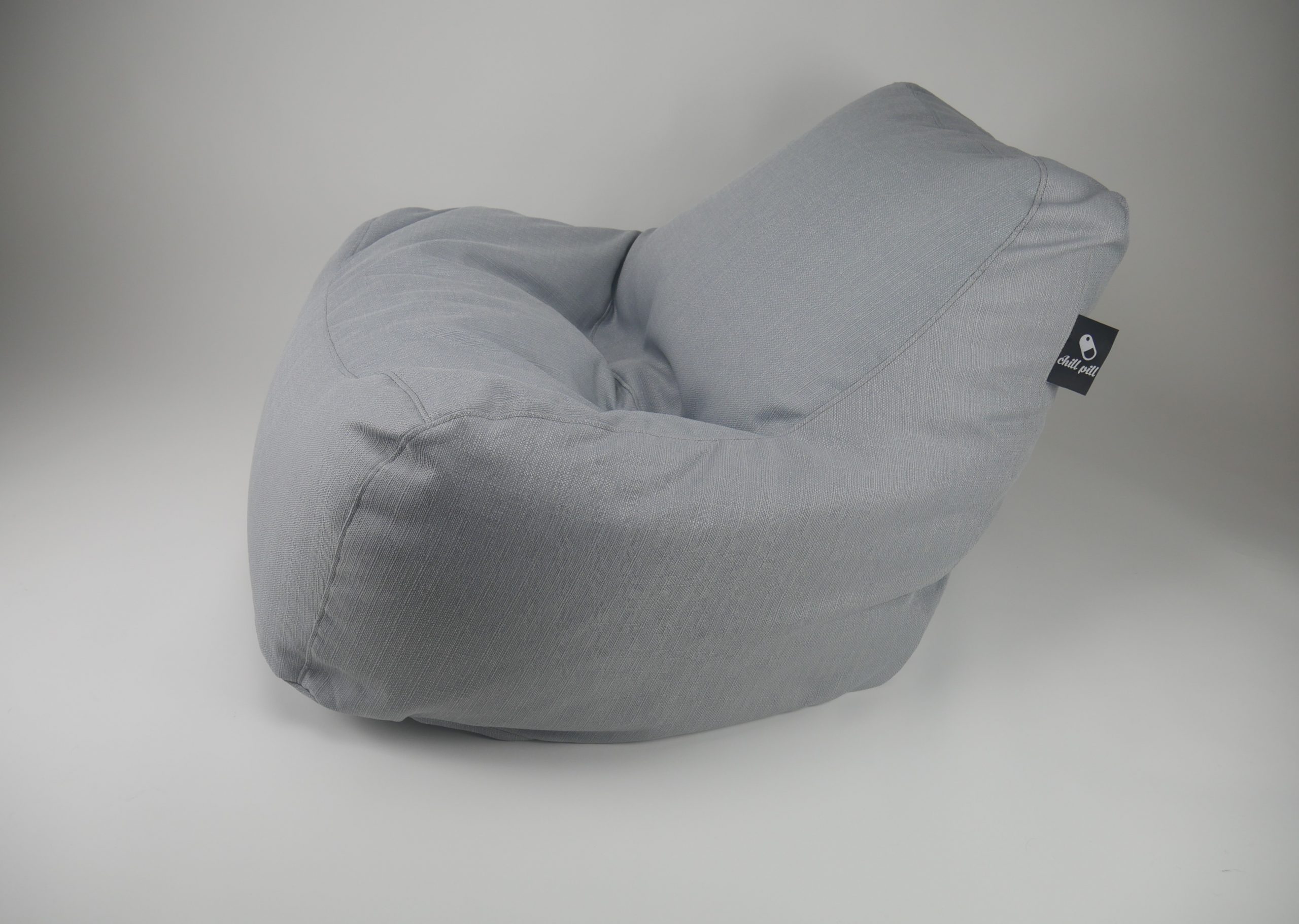 Throne T2106 1